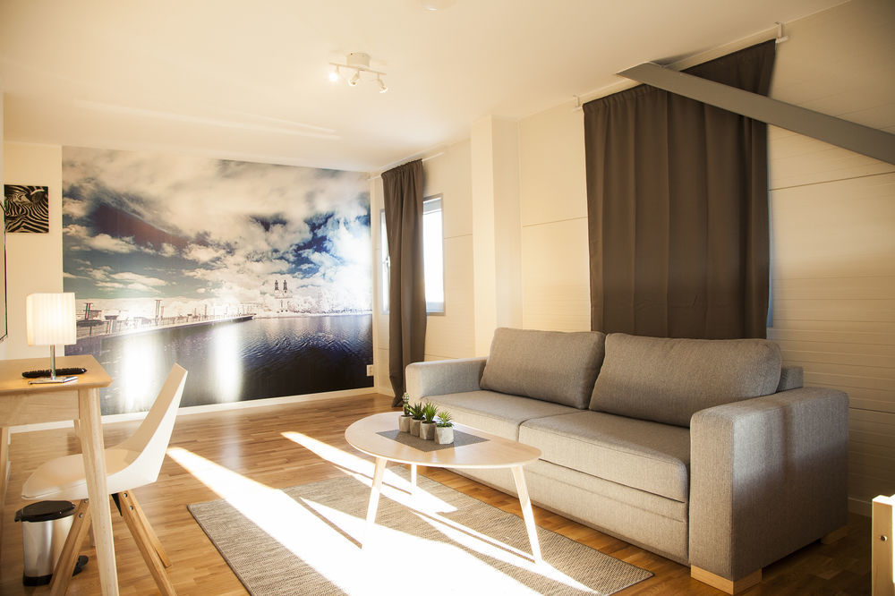 אסקילסטונה Hotell Tunapark מראה חיצוני תמונה